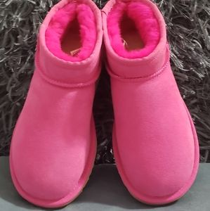 Ugg Classic Ultra Mini Boots